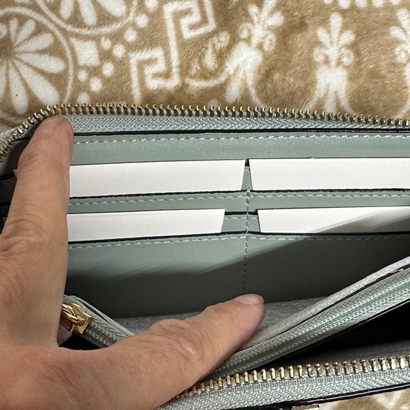 Victoria's Secret Mint Textured Wallet - Picture 5 of 8